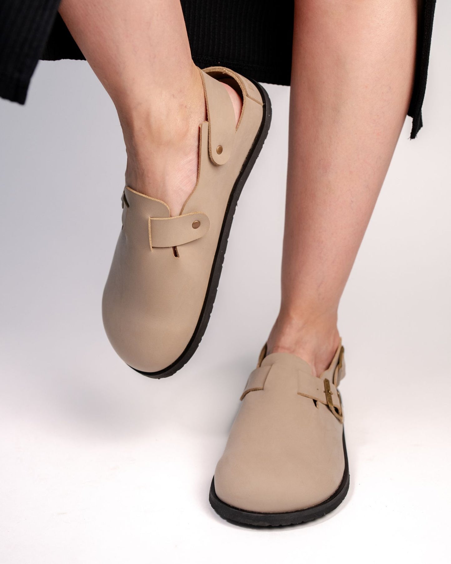 Koben Macchiato - Unisex Barefoot Clogs