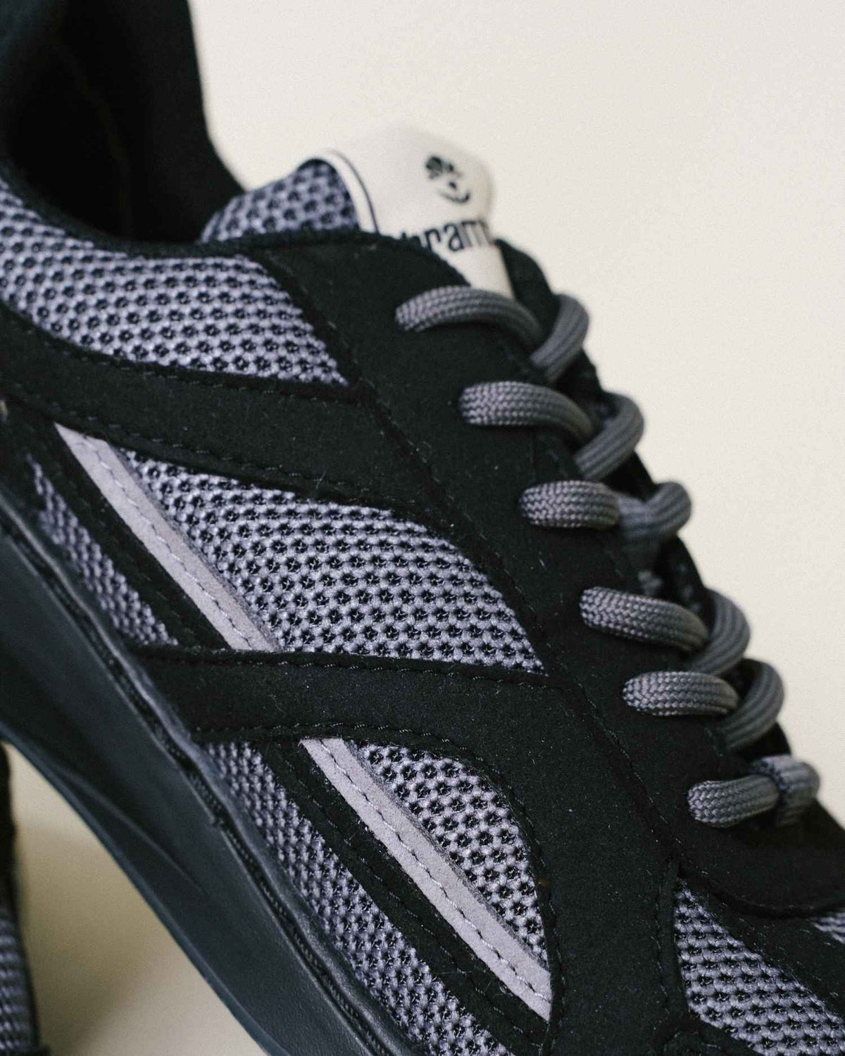 Boston Raven - Baskets Barefoot Unisex